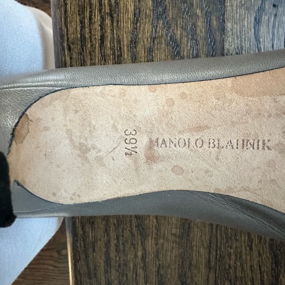 Manolo Blahnik kitten heel shoes size 39.5 in beige - Picture 3 of 3